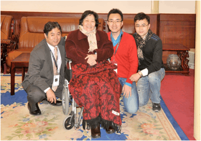 屆雅馬哈全國鋼琴比賽顧問周廣仁先生親臨決賽現(xiàn)場 