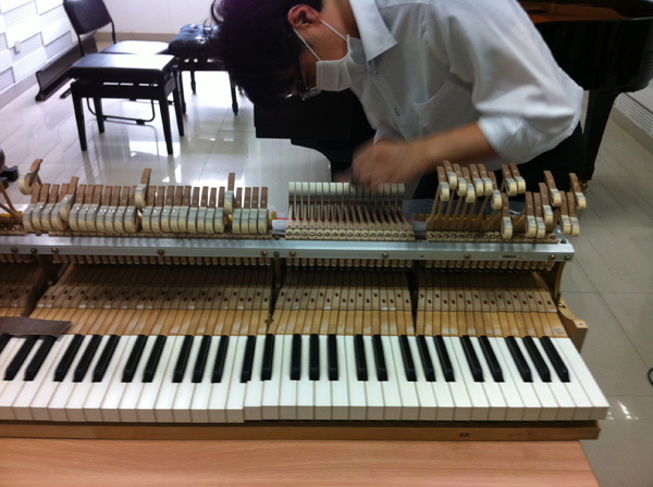 2012年中國音樂院校雅馬哈鋼琴巡回服務(wù)活動正式啟動