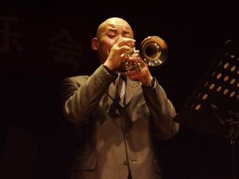 中日音樂(lè)家小號(hào)專(zhuān)場(chǎng)音樂(lè)會(huì)在南京藝術(shù)學(xué)院成功舉辦 