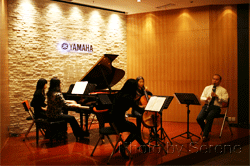 雅馬哈新辦公室音樂廳舉辦室內(nèi)小型音樂會 