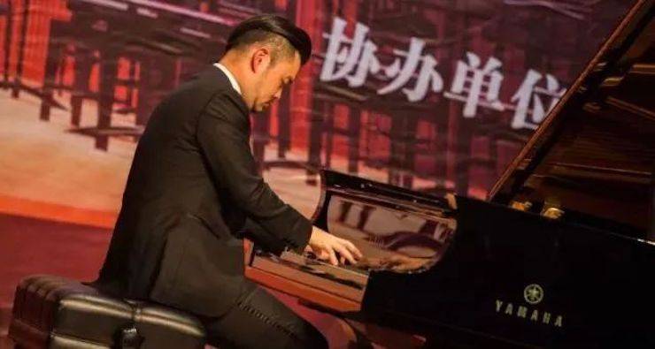 【回顧】2017雅馬哈亞洲音樂獎(jiǎng)學(xué)金-嶺南師范學(xué)院頒獎(jiǎng)典禮暨雅馬哈藝術(shù)家孫鵬杰鋼琴獨(dú)奏音樂會(huì)及大師班活動(dòng)成功舉辦