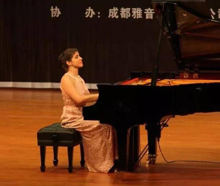 【回顧】2017雅馬哈亞洲音樂獎學(xué)金綿陽師范學(xué)院頒獎儀式暨雅馬哈海外藝術(shù)家Inna Faliks鋼琴音樂會及大師班講座圓滿結(jié)束！
