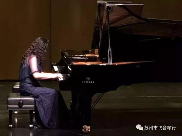 【報(bào)道】蘇州飛音琴行雅馬哈鋼琴旗艦展廳開業(yè)儀式暨貝森朵夫藝術(shù)家李哲鋼琴音樂會(huì)圓滿落幕