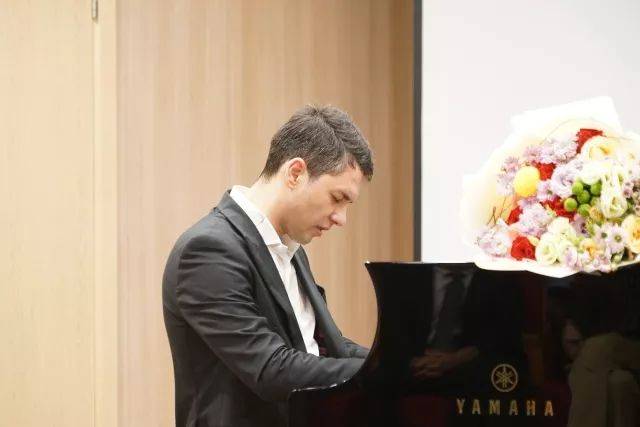  2018年雅馬哈亞洲音樂獎學(xué)金蘇州大學(xué)音樂學(xué)院啟動儀式 </br> 暨雅馬哈海外藝術(shù)家愛德華·昆斯音樂會圓滿結(jié)束