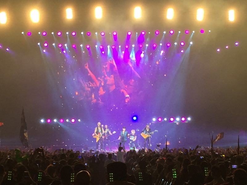2015長(zhǎng)江國(guó)際音樂節(jié)——CL5 數(shù)字調(diào)音臺(tái)助陣蝎子樂隊(duì)亮相2015長(zhǎng)江國(guó)際音樂節(jié)