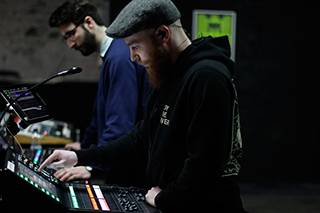 英國 Dry The River 樂隊巡演——雅馬哈 QL1 調(diào)音臺與英國 Dry The River 樂隊共鳴