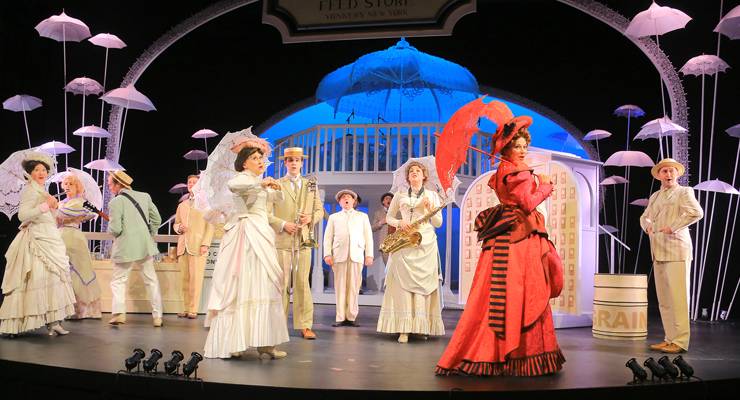 “Hello Dolly”——蘇格蘭皮特洛赫里節(jié)日劇院中的雅馬哈 CL5 數(shù)字調(diào)音臺