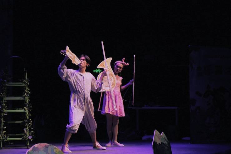 屬于七耳兔的勇敢夏天|兒童劇《七耳兔尋找樂(lè)器之王》巡演·成都站成功舉辦
