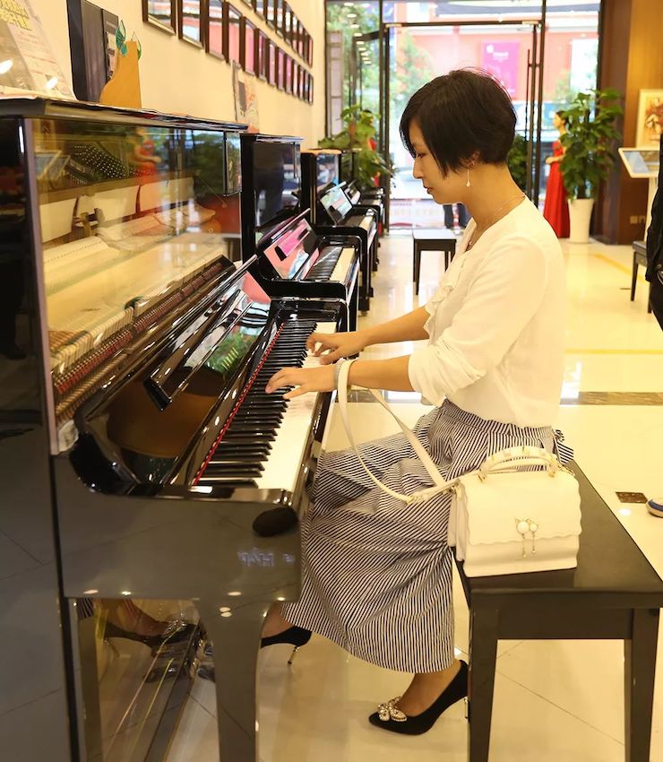 連云港雅馬哈鋼琴旗艦體驗(yàn)店開(kāi)業(yè)慶典暨雅馬哈藝術(shù)家鮑釋賢鋼琴獨(dú)奏音樂(lè)會(huì)圓滿落幕