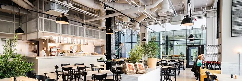 雅馬哈助力斯德哥爾摩的法國工業(yè)風(fēng)餐廳Usine