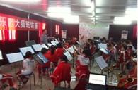 貴陽市花溪區(qū)第二小學(xué)雅馬哈實驗樂團樂隊大師班活動 